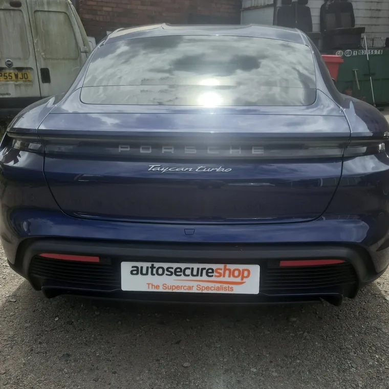 Porsche Taycan Turbo in Autosecureshop’s installation gallery